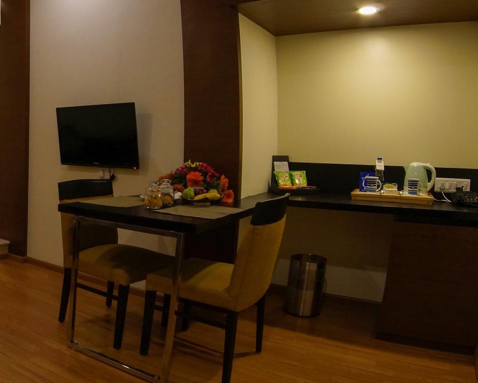 Fortune Park Galaxy, Vapi - Member Itc Hotels' Group Exterior foto